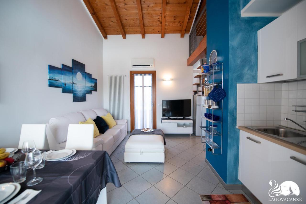 Appartamento Lago Blu Манерба дел Гарда Екстериор снимка